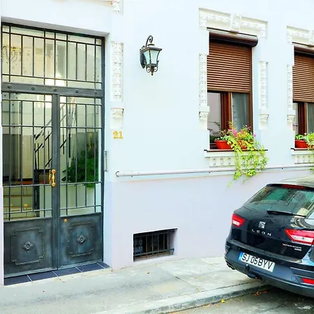 Casa Barasti *